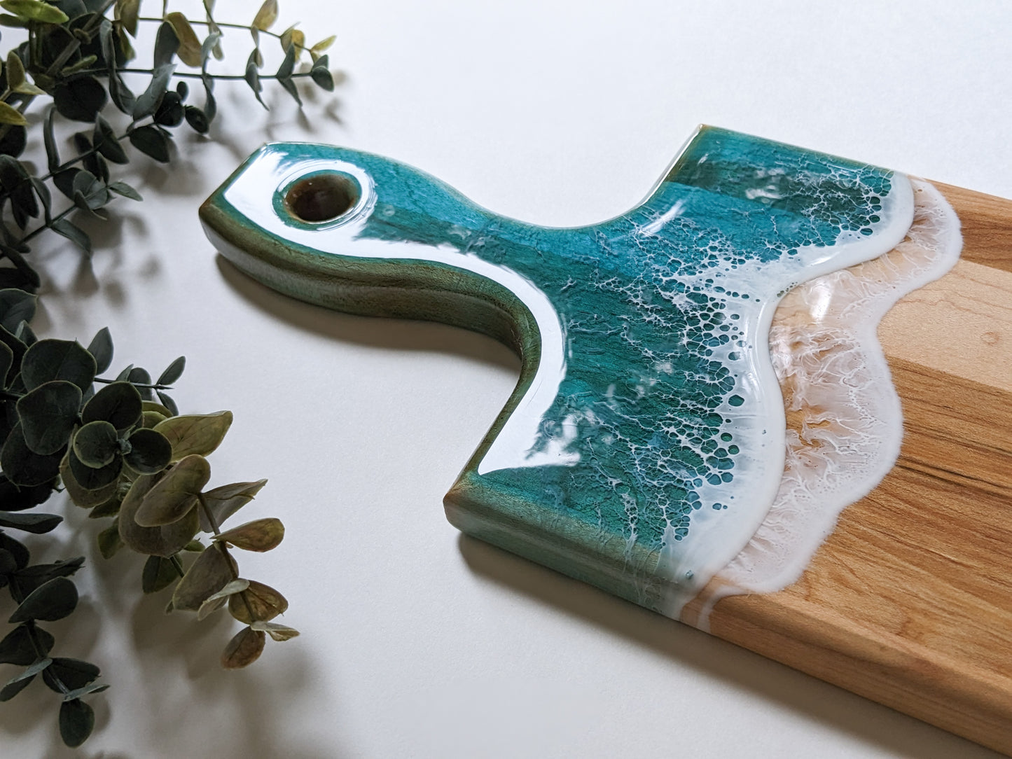 Resin Ocean Small Handle Charcuterie Board