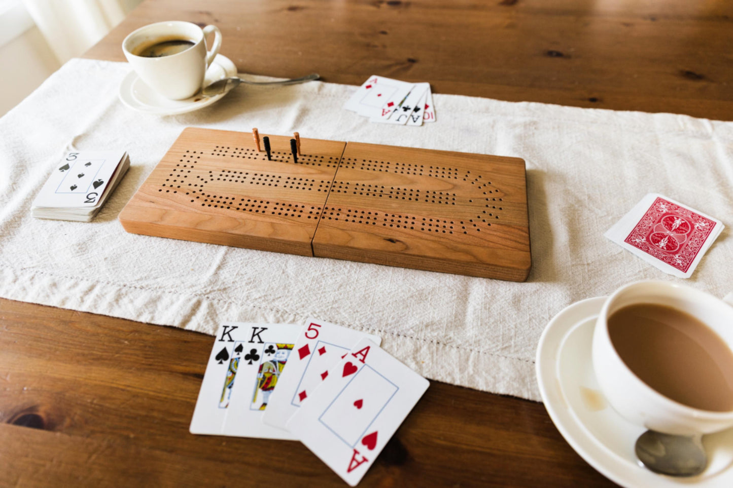Portable Cribbage Board 3 track - Canadian cherry