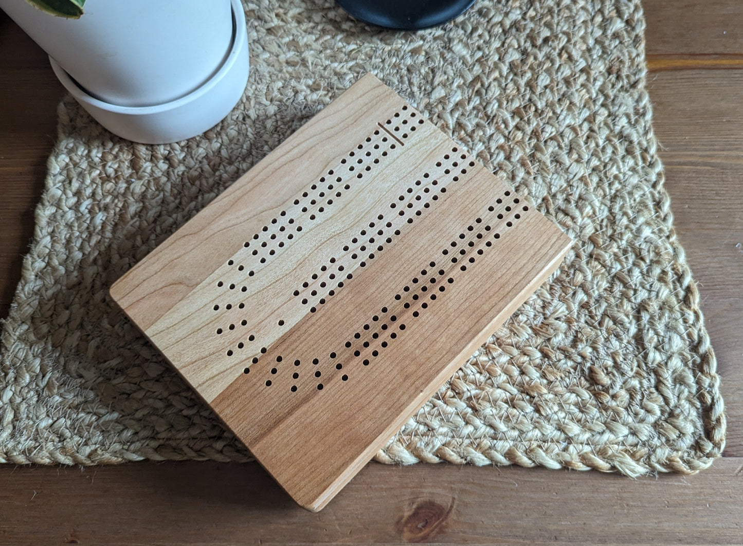 Portable Cribbage Board 3 track - Canadian cherry