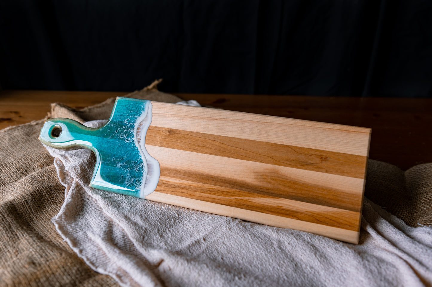 Resin Ocean Long Handle Charcuterie Board